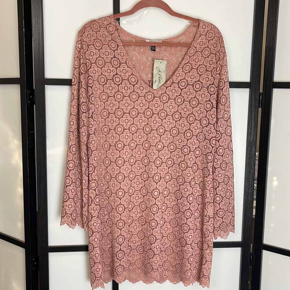 Cruise / Swim / Poolside Lunch Wear!! J Valdi Lace Long Sleeve Swim Cover Up